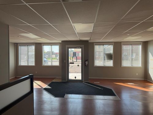 5013 50 St, Daysland, AB, T0B1A0 | Card Image