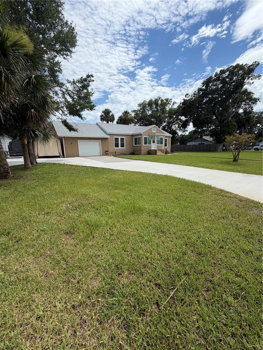 Residential Lease in OAK HILL 5