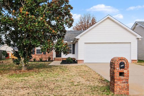 3050 Weybridge Dr, Murfreesboro, TN, 37128-7567 | Card Image