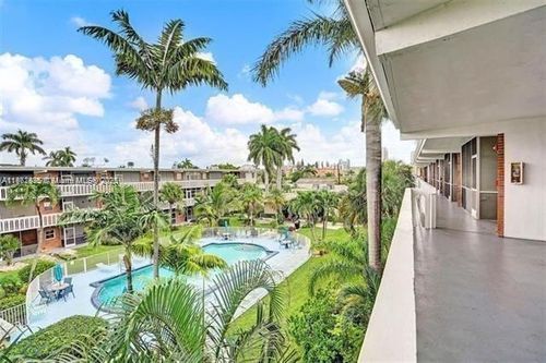 apt-7c-161 10th Ave, Hallandale Beach, FL, 33009-4472 | Card Image