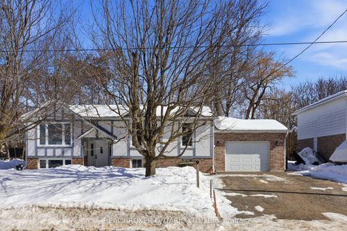 9 Pine Park Blvd, Everett, ON, L0M1J0 | Card Image