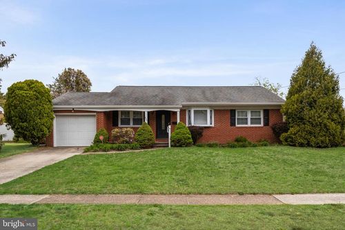 820 Jamestown Rd, BLACKWOOD, NJ, 08012-1013 | Card Image