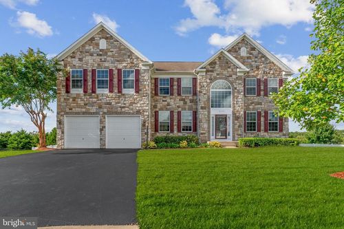 16249 Chase Eagle Ln, WOODBRIDGE, VA, 22191-6065 | Card Image