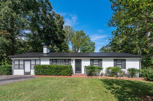 153 Lamont Cir, Madison Heights, VA, 24572-4558 | Card Image