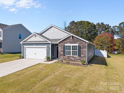 222 Brinkley Dr, Kings Mountain, NC, 28086-1209 | Card Image