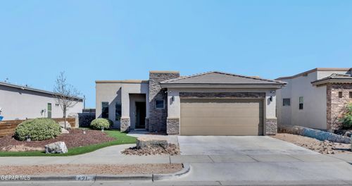 421 S Halstead Dr, Horizon City, TX, 79928-7481 | Card Image