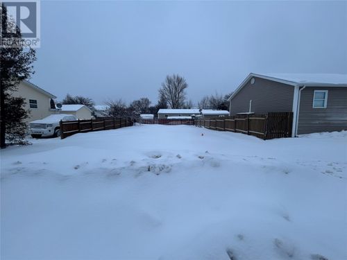 12 Country Road, Grand Falls Windsor, NL, A2B1C4 | Card Image