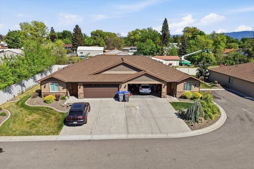 420 / 422 N Pierce Rd, Spokane Valley, WA, 99223 | Card Image