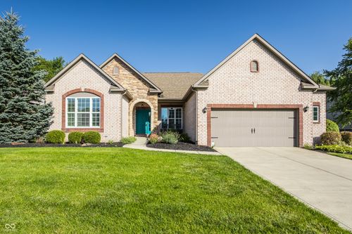 13816 Ambria Dr, McCordsville, IN, 46055-7200 | Card Image