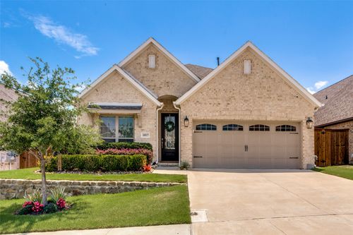 10517 Oates Branch Ln, Fort Worth, TX, 76126-2670 | Card Image