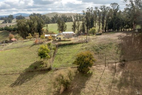 1180 Rose Ave, Penngrove, CA, 94951-9638 | Card Image