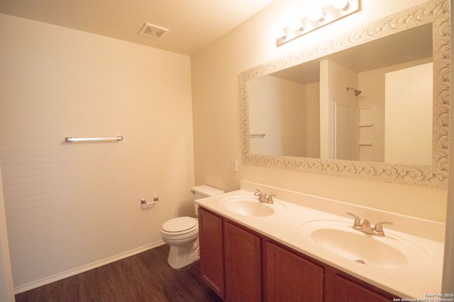 124 Pointe Loop, House other with 3 bedrooms, 2 bathrooms and null parking in Cibolo TX | Image 10