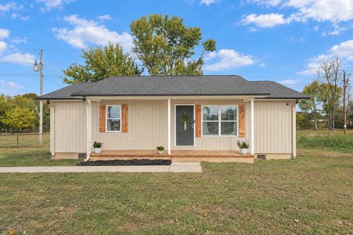 8165 State Line Rd, Taft, TN, 38488-5086 | Card Image