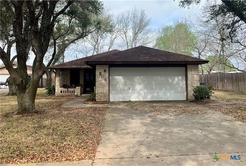 305 Glenmore St, Victoria, TX, 77904-2755 | Card Image