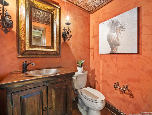 APT-404 - 1022 Navarro St, Condo with 2 bedrooms, 3 bathrooms and null parking in San Antonio TX | Image 11