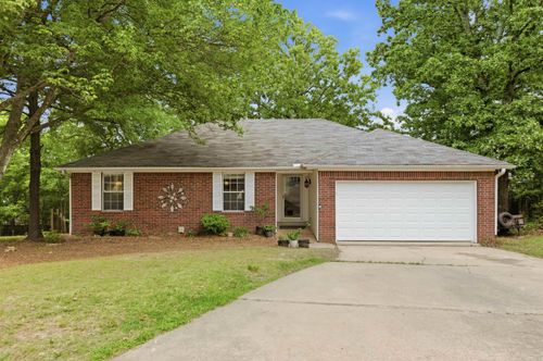 8 Mesa Verde Cv, Maumelle, AR, 72113-5912 | Card Image