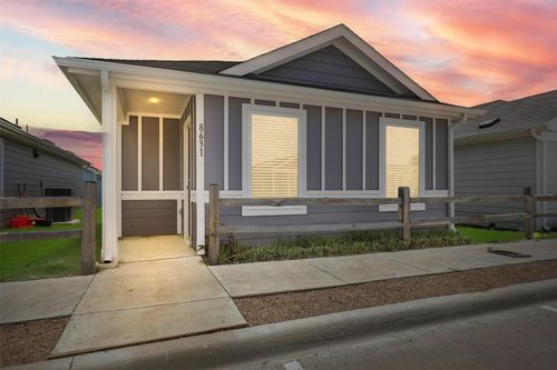 21-8631 Cottage Creek Dr, Fort Worth, TX, 76123-2889 | Card Image