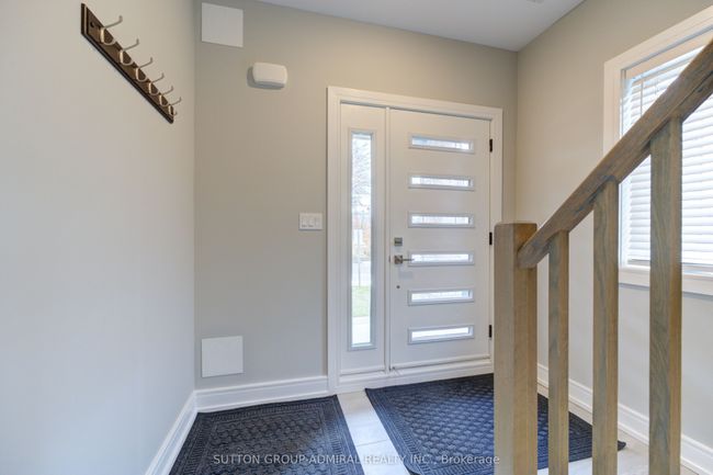 25 - 33 Jarvis St, House attached with 3 bedrooms, 3 bathrooms and 1 parking in Brantford ON | Image 5