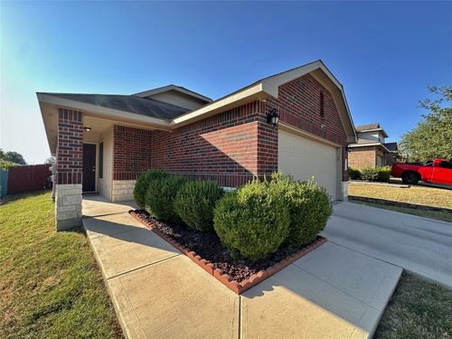 484 Moonwalker Trl, Buda, TX, 78610-3640 | Card Image