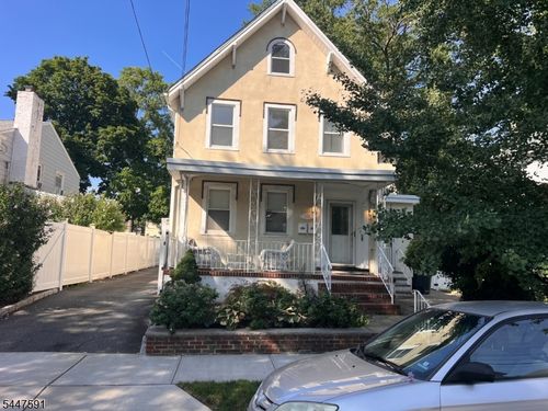 123 Elm St, Orange, NJ, 07050-4001 | Card Image