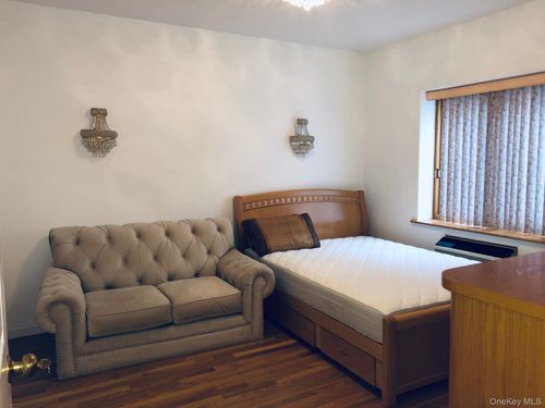 apt-f3e-42 Colden St, Flushing, NY, 11355-3978 | Card Image