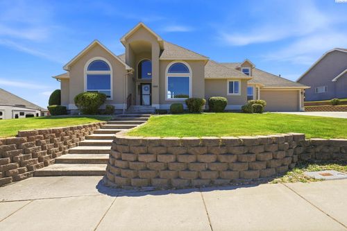 3608 Mesquite Dr, Pasco, WA, 99301 | Card Image