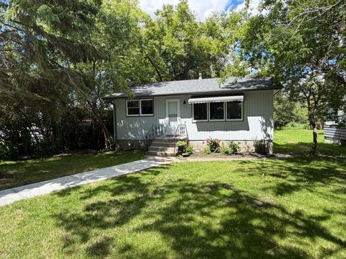 3593 54 Avenue Cres, Red Deer, AB, T4N4L7 | Card Image