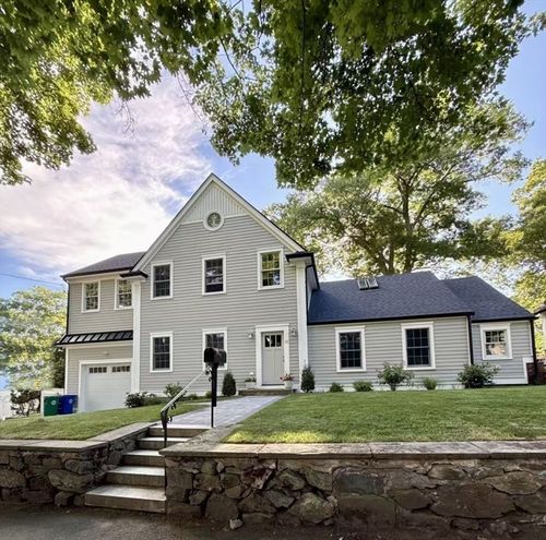 32 Hickory Cliff Rd, Newton, MA, 02464-1209 | Card Image