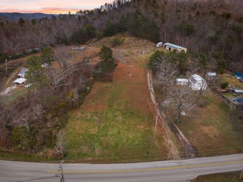 720 Furnace Rd, Stanton, KY, 40380-9604 | Card Image