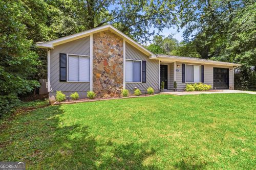8227 Englewood Trl, Riverdale, GA, 30274-4211 | Card Image