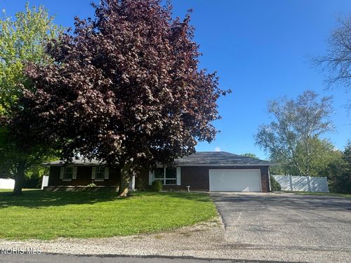 22850 Burlington Gardens St, Archbold, OH, 43502-9114 | Card Image