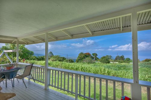 82-1019 Koa Rd, CAPTAIN COOK, HI, 96704-8240 | Card Image