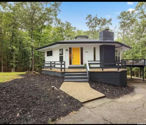 302 Independence Dr, Hot Springs, AR, 71913-7753 | Card Image