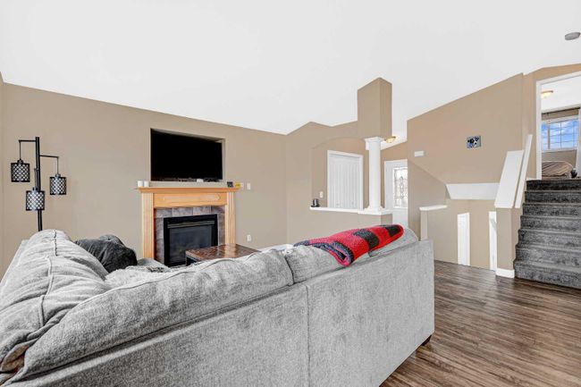 9610 90 St, House detached with 4 bedrooms, 2 bathrooms and 4 parking in Grande Prairie AB | Image 5