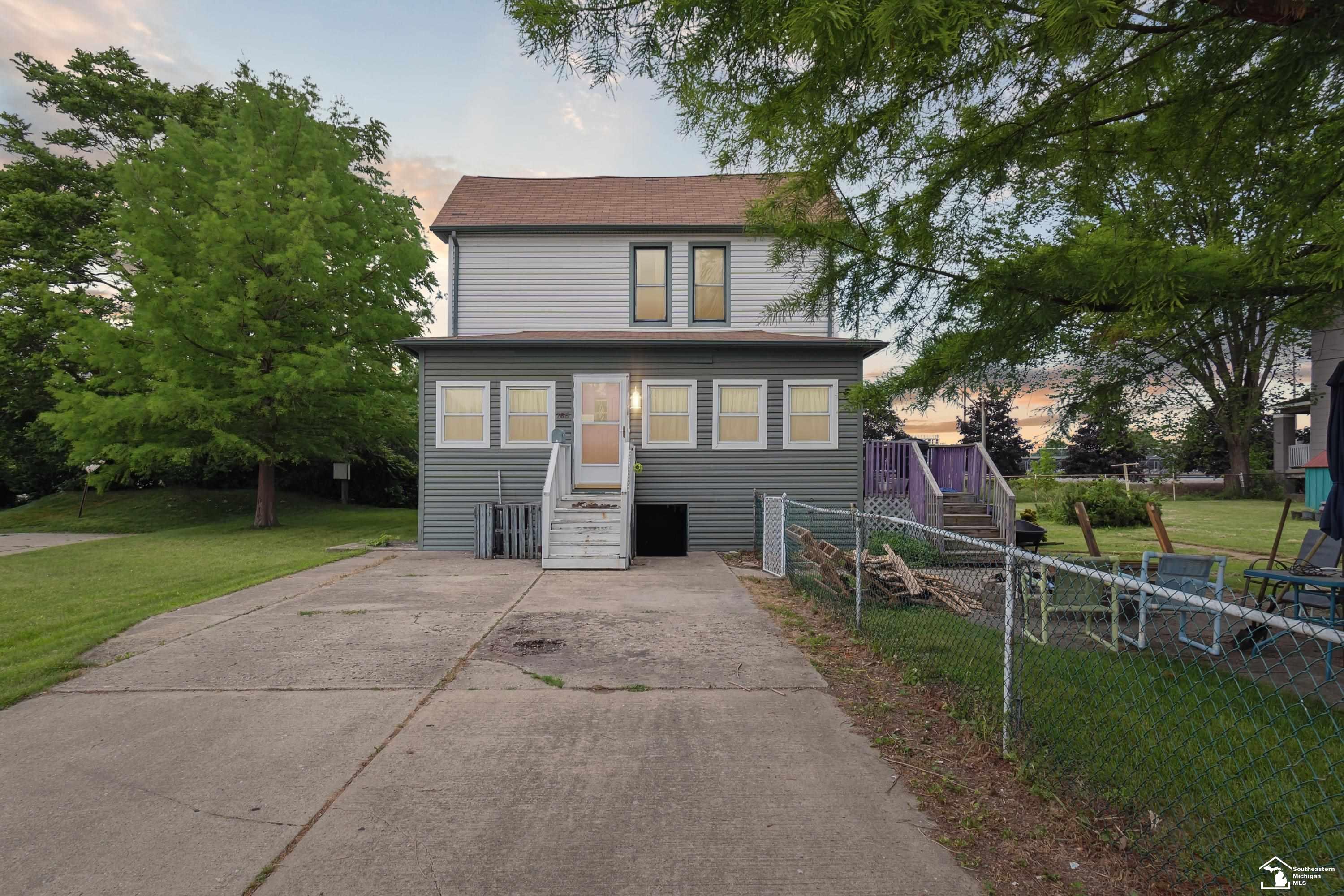 Eureka Rd, Wyandotte, MI 48192