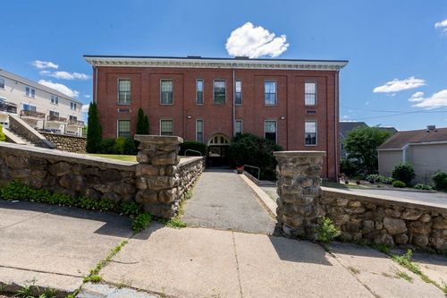 4-40 School St, Haverhill, MA, 01830-6306 | Card Image