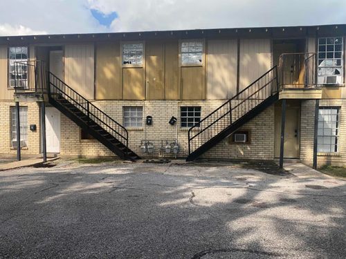 24805 Ferdinand St, Plaquemine, LA, 70764-4200 | Card Image