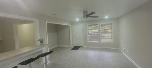716 N Cummings Dr, Alvarado, TX, 76009-3200 | Card Image