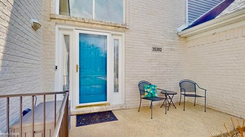 35392 St Clair Drive, New Baltimore, MI, 48047 | Card Image