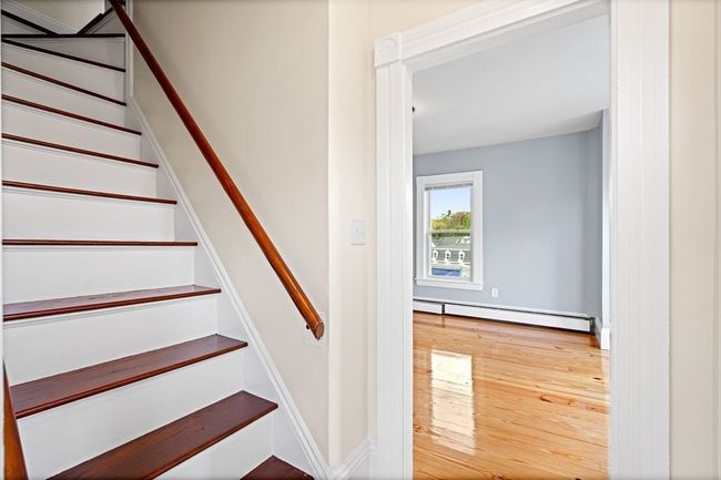 5 Acorn St, House other with 3 bedrooms, 2 bathrooms and 3 parking in Lynn MA | Image 17