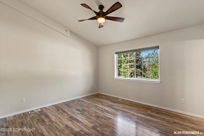 Master Bedroom | Image 24