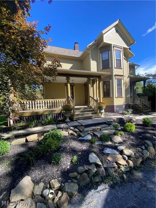 88 E Streetsboro St, Hudson, OH, 44236-3046 | Card Image