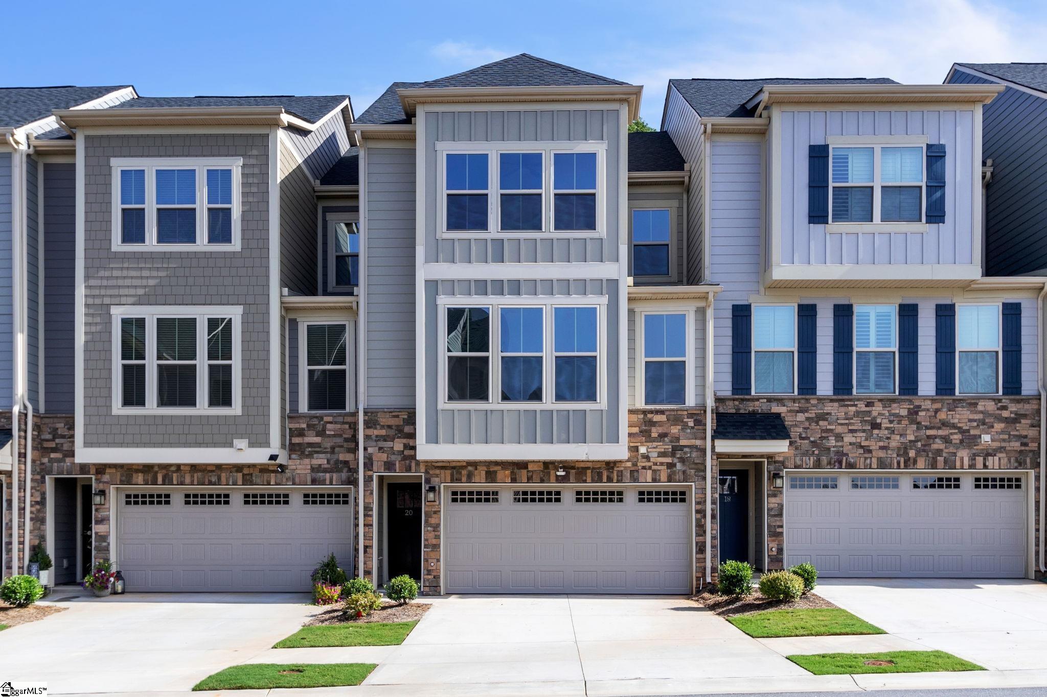Questover Dr, Greenville, SC 29607