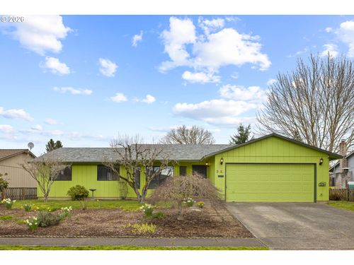 2120 S Dogwood St, Cornelius, OR, 97113-7261 | Card Image