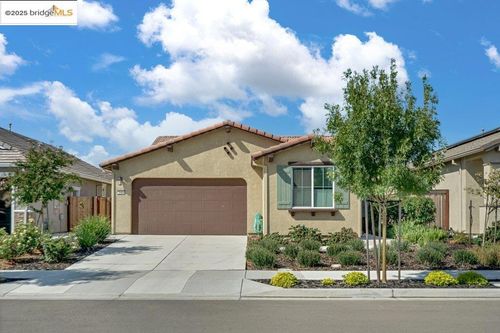 2323 Espana Ln, Rio Vista, CA, 94571-5324 | Card Image