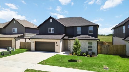 1840 Momi St, Centerton, AR, 72719-7085 | Card Image