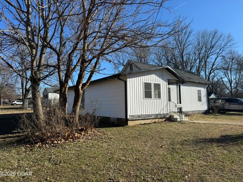 400 Mill St, Lamar, MO, 64759-1343 | Card Image