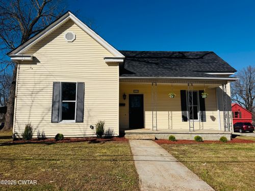 814 S High St, Trenton, TN, 38382-2700 | Card Image