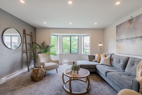 316-20454 53 Ave, Langley, BC, V3A7S1 | Card Image