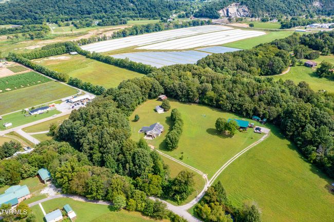 121 Dee Runion Rd, House other with 2 bedrooms, 2 bathrooms and null parking in Jonesborough TN | Image 44